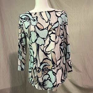 Easy wear by Chicos Sz 1 (M/8) shades of blue printed top. Great used condition